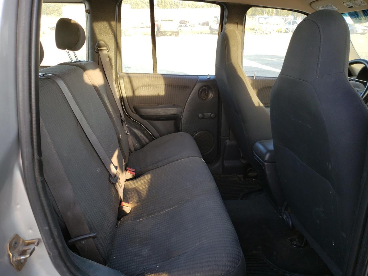 2002 JEEP Liberty