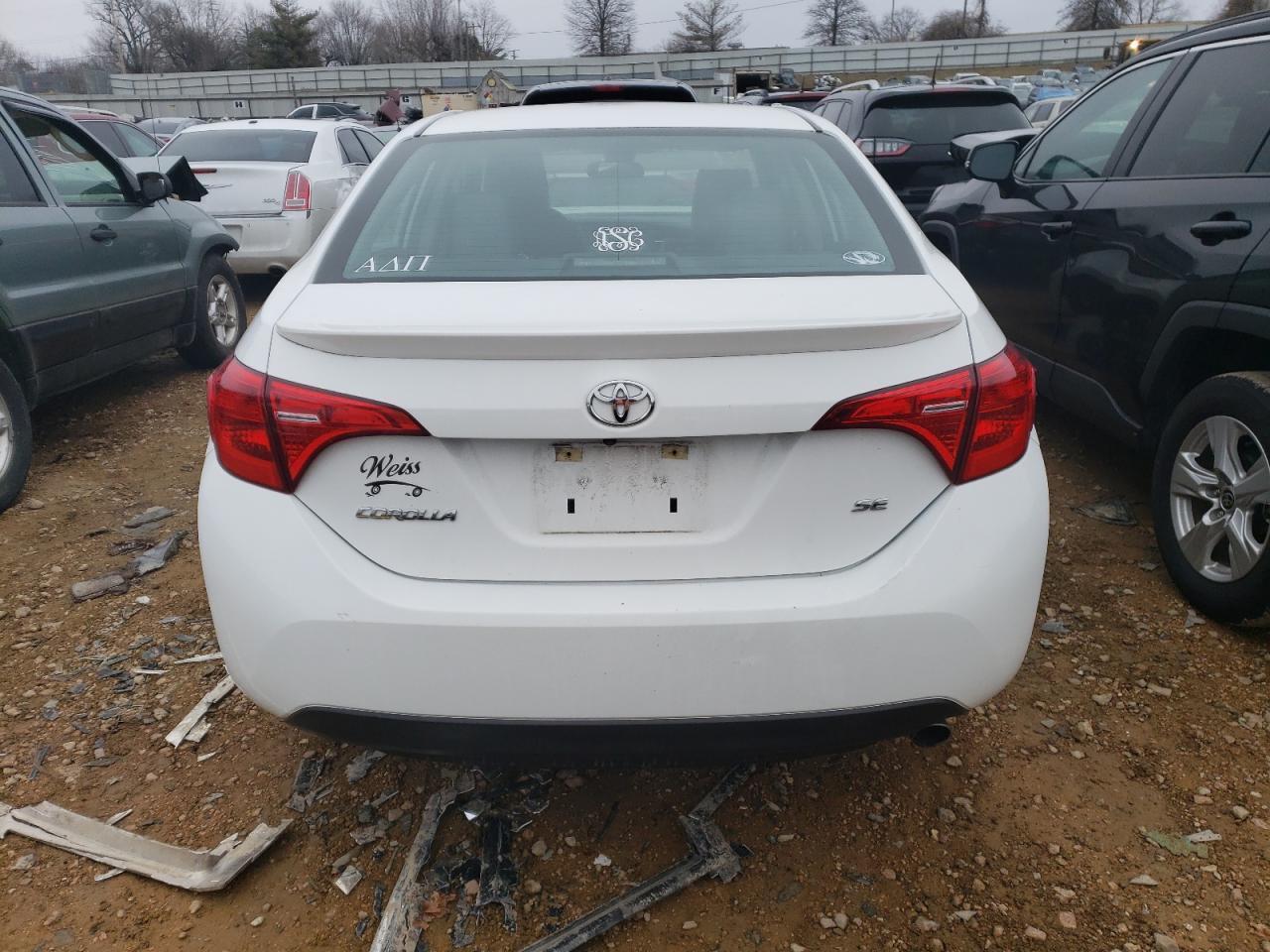 2017 TOYOTA COROLLA