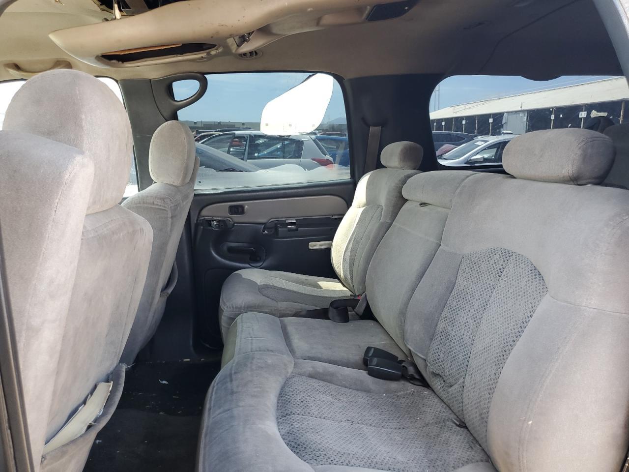 2001 CHEVROLET Suburban