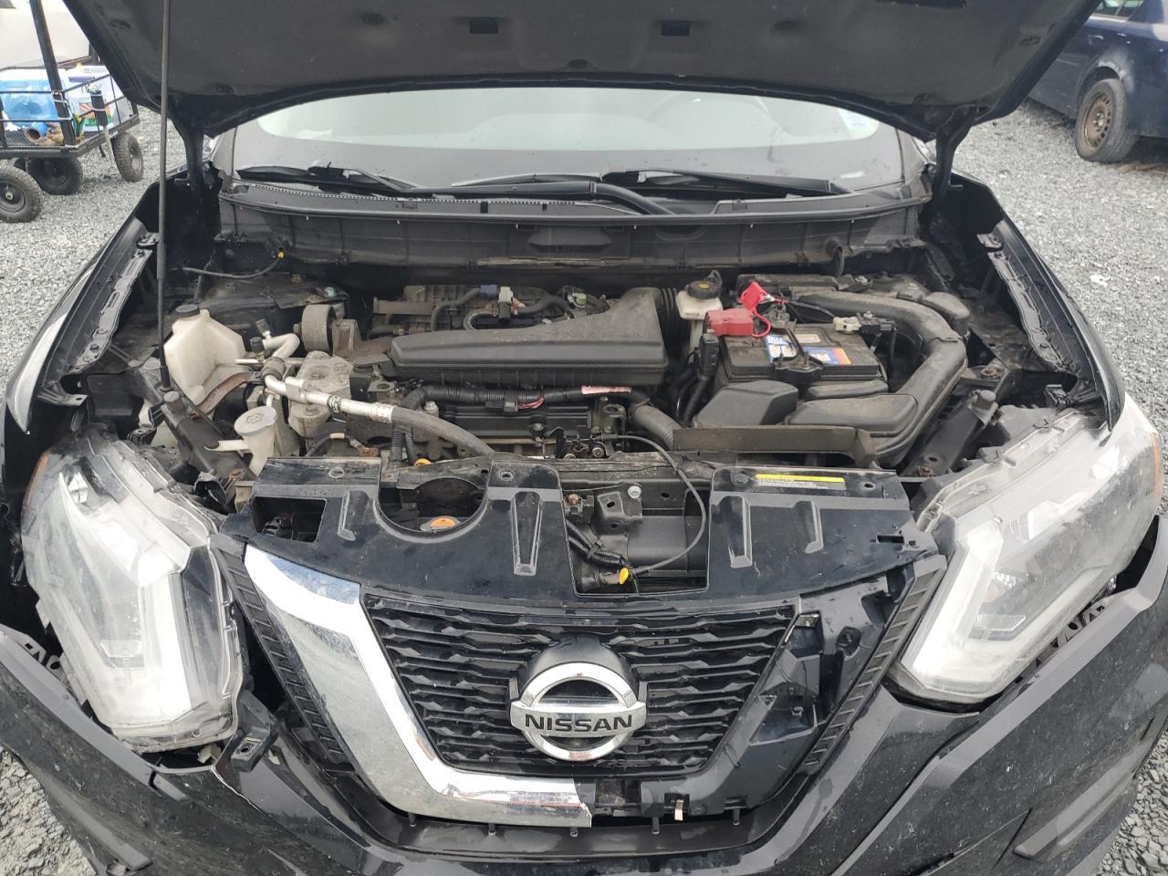2017 NISSAN ROGUE