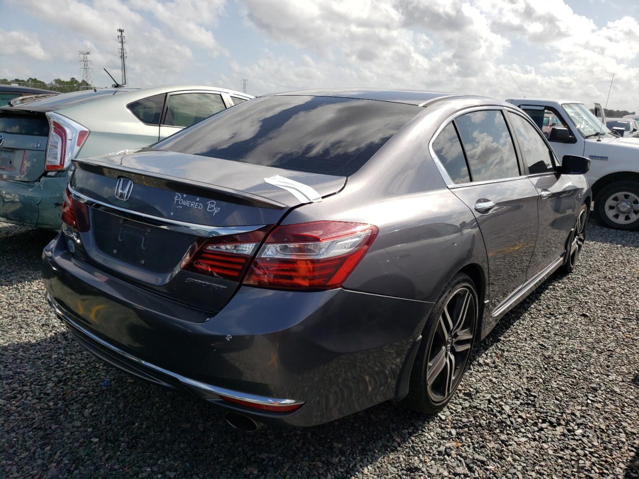 2017 HONDA ACCORD