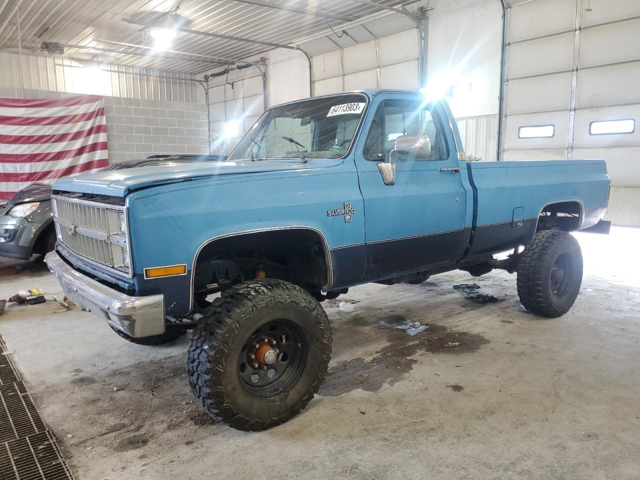 1982 CHEVROLET C10