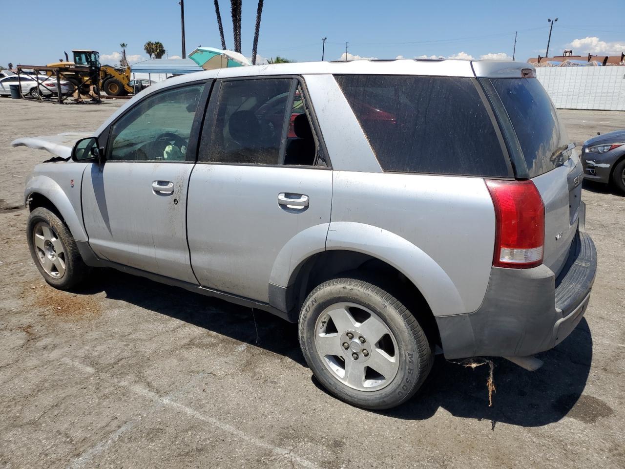 2004 SATURN Vue