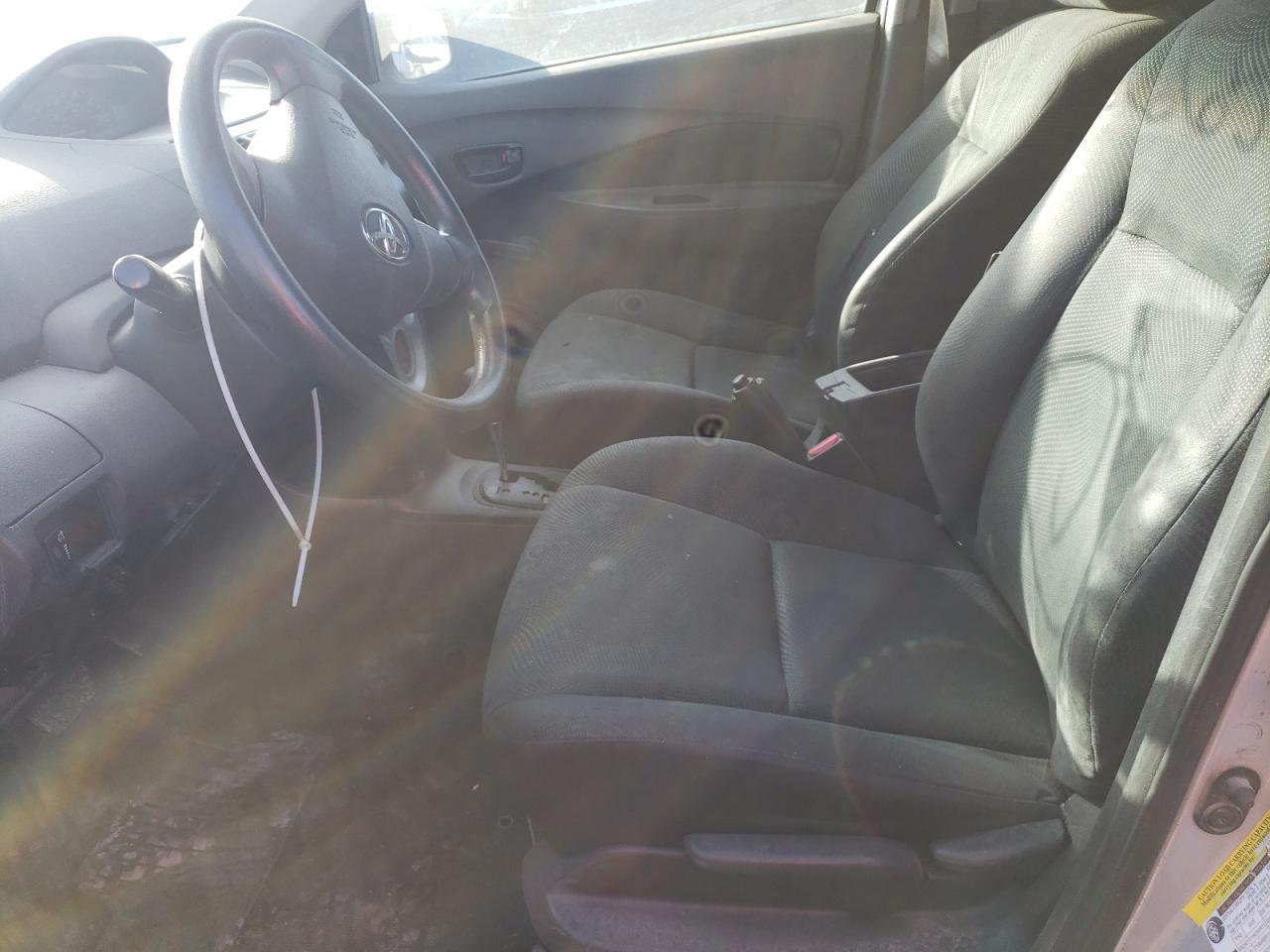 2009 TOYOTA YARIS