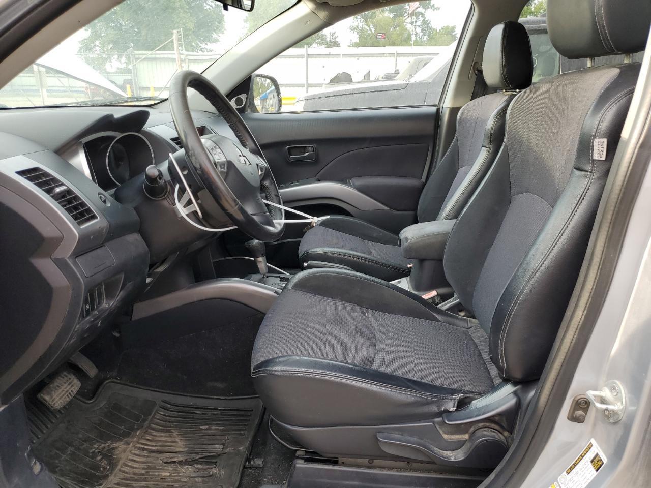 2008 MITSUBISHI outlander
