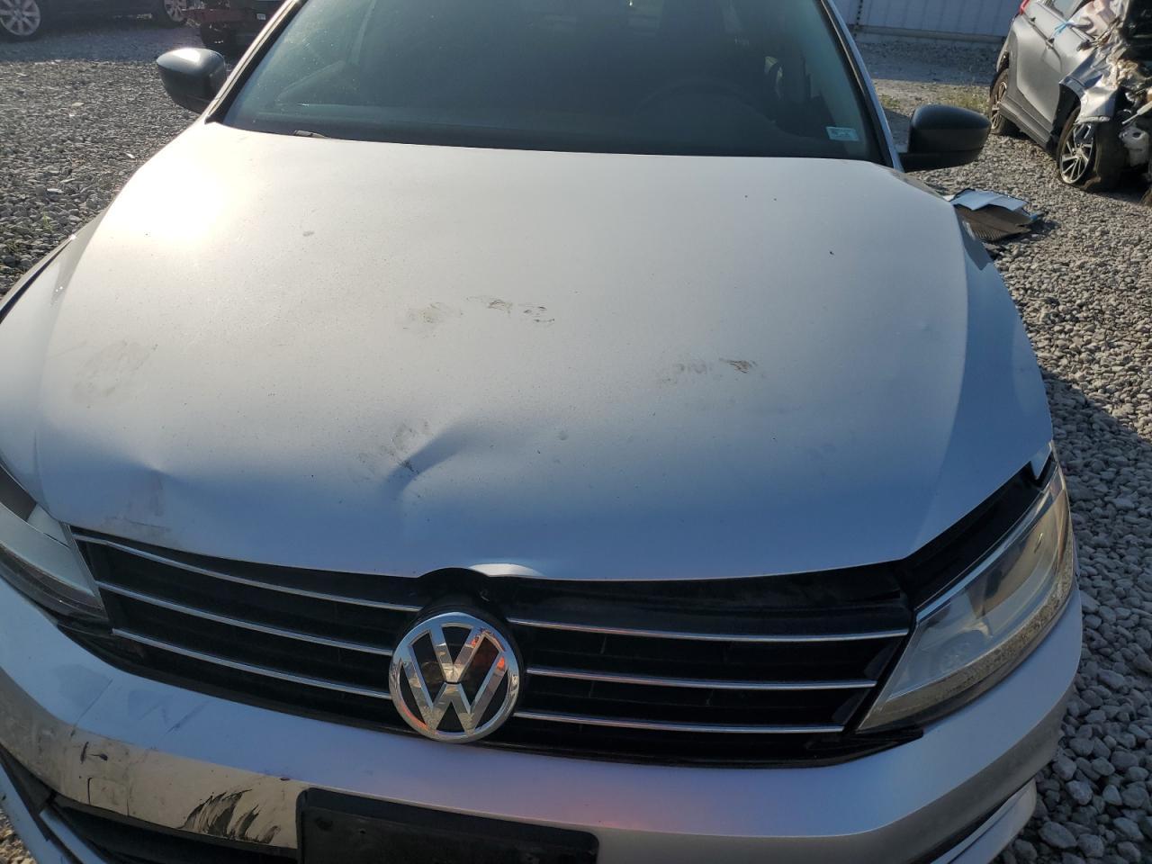 2015 VOLKSWAGEN JETTA