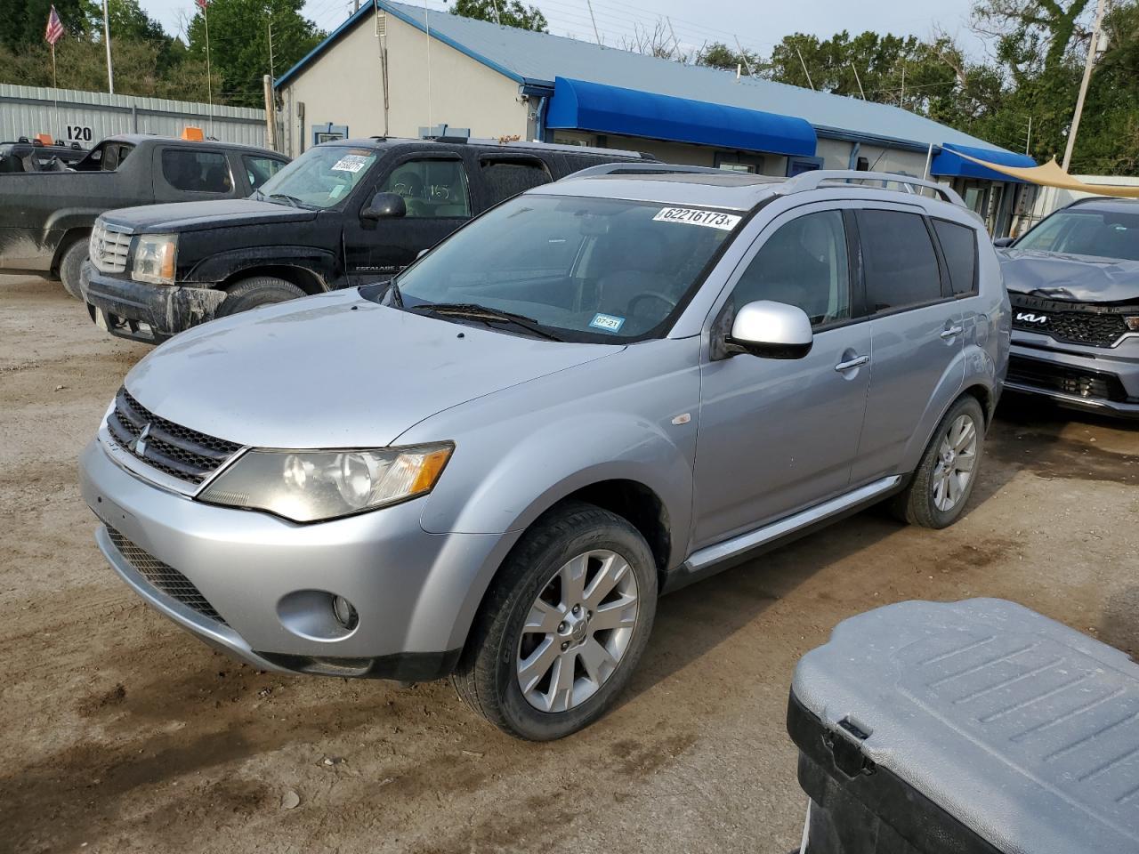 2008 MITSUBISHI outlander