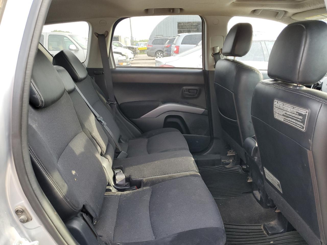 2008 MITSUBISHI outlander