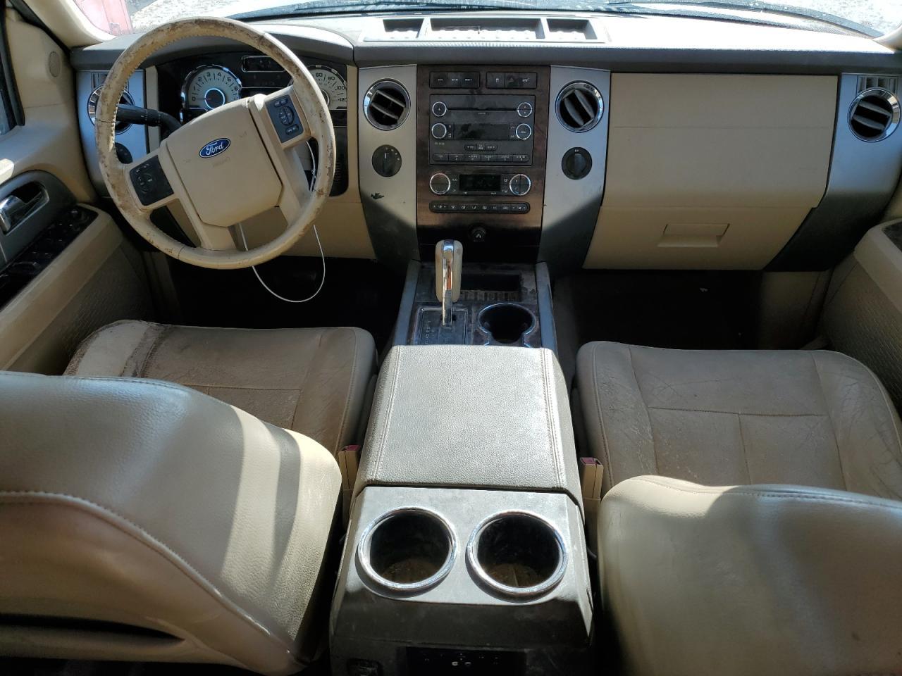 2011 FORD Expedition