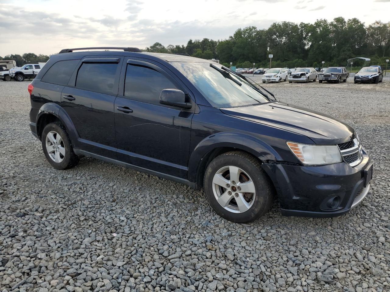 2011 DODGE JOURNEY