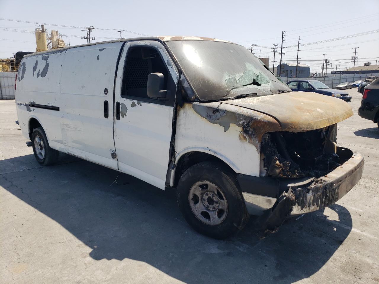2004 CHEVROLET EXPRESS 2500