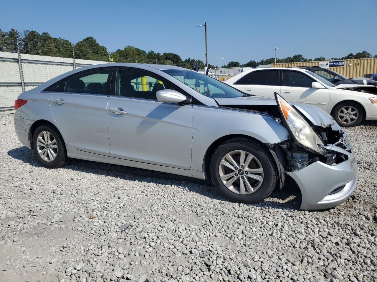 2011 HYUNDAI SONATA