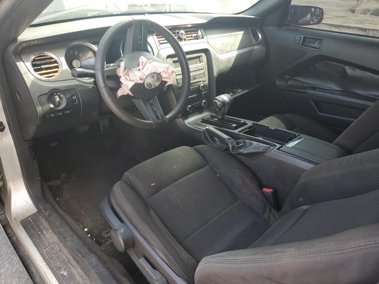 2012 FORD MUSTANG
