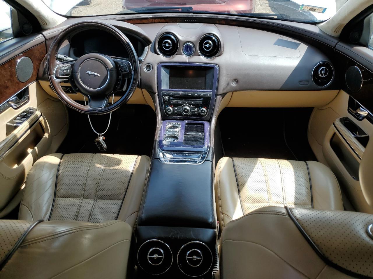 2012 JAGUAR Xj-Series