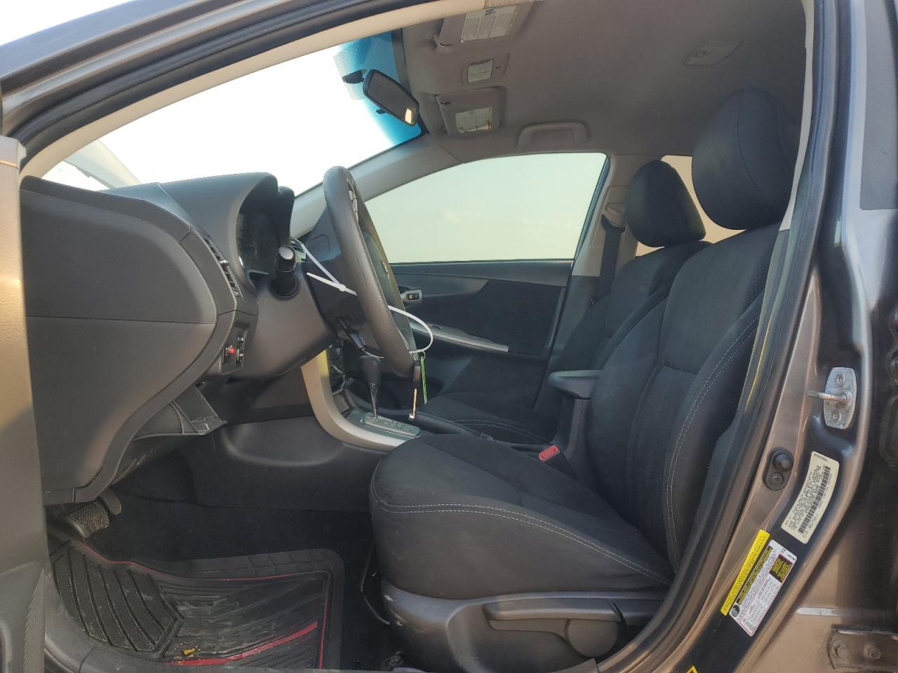 2013 TOYOTA COROLLA