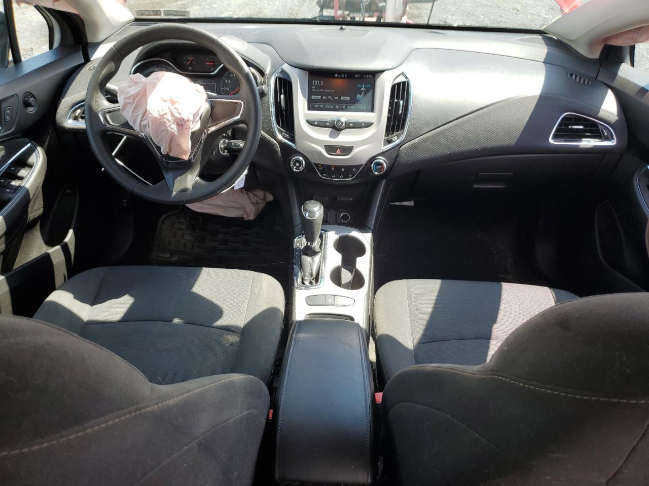 2017 CHEVROLET CRUZE