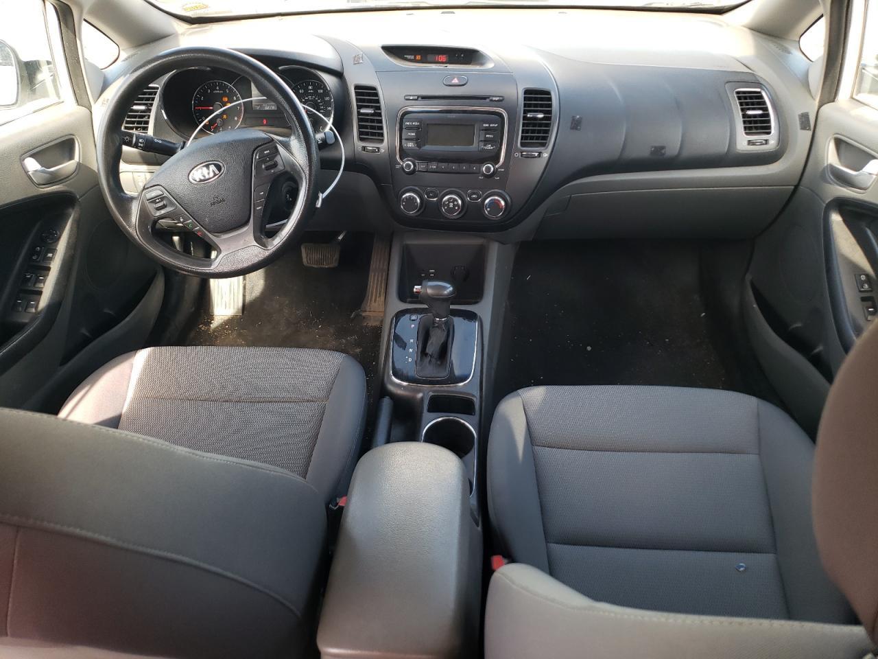 2017 KIA FORTE