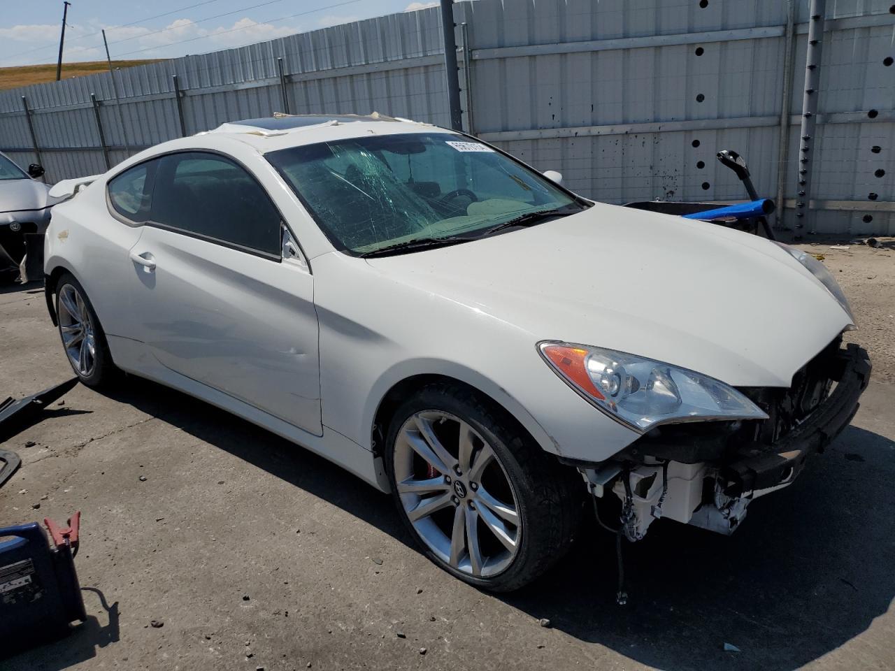 2012 HYUNDAI GENESIS