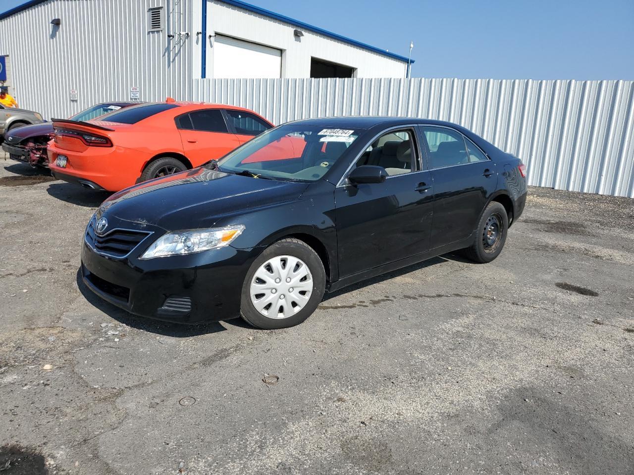 2011 TOYOTA CAMRY