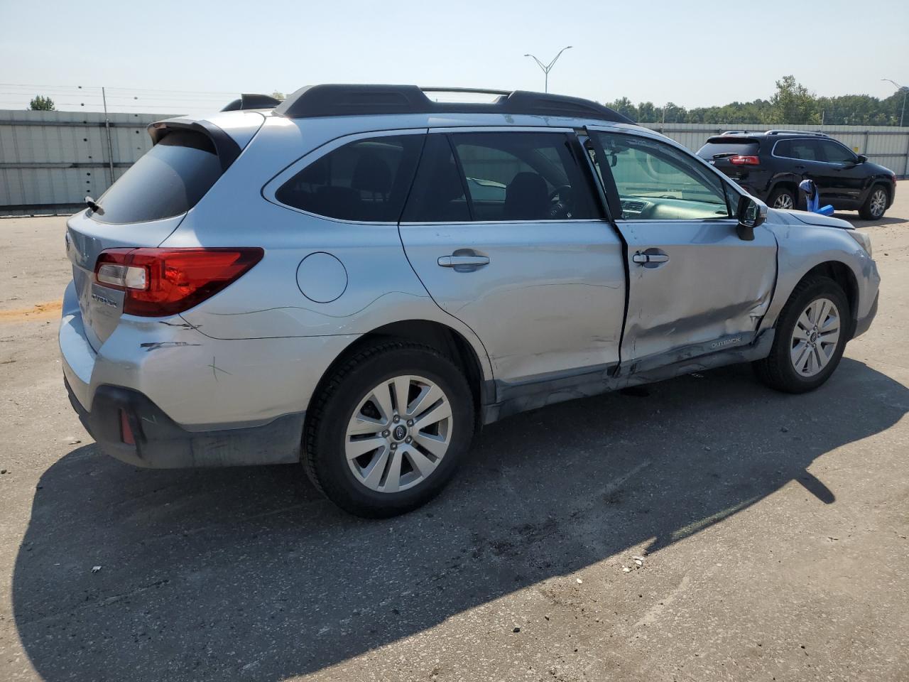 2019 SUBARU Outback