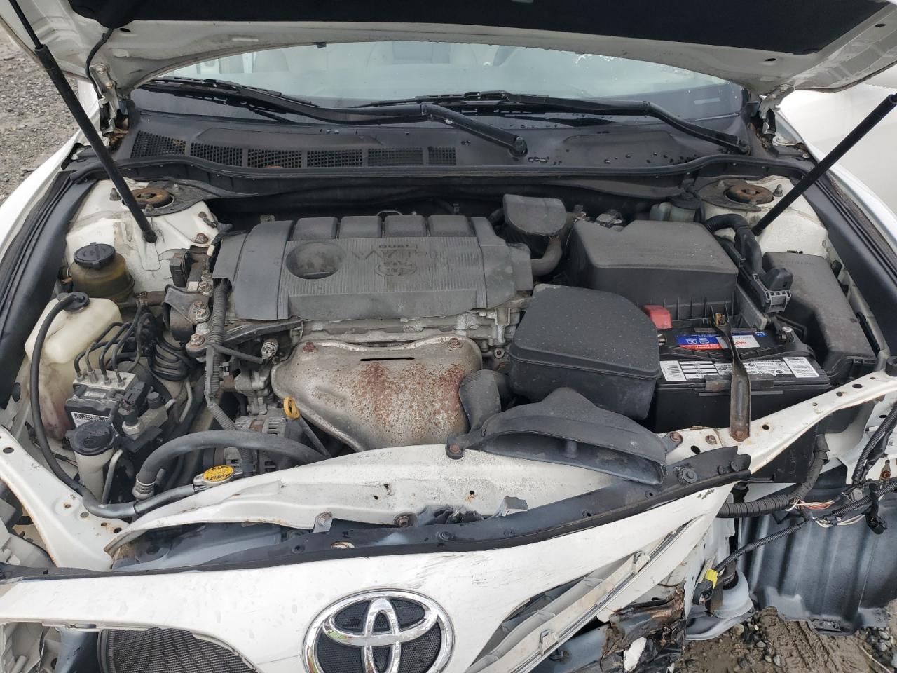 2010 TOYOTA CAMRY
