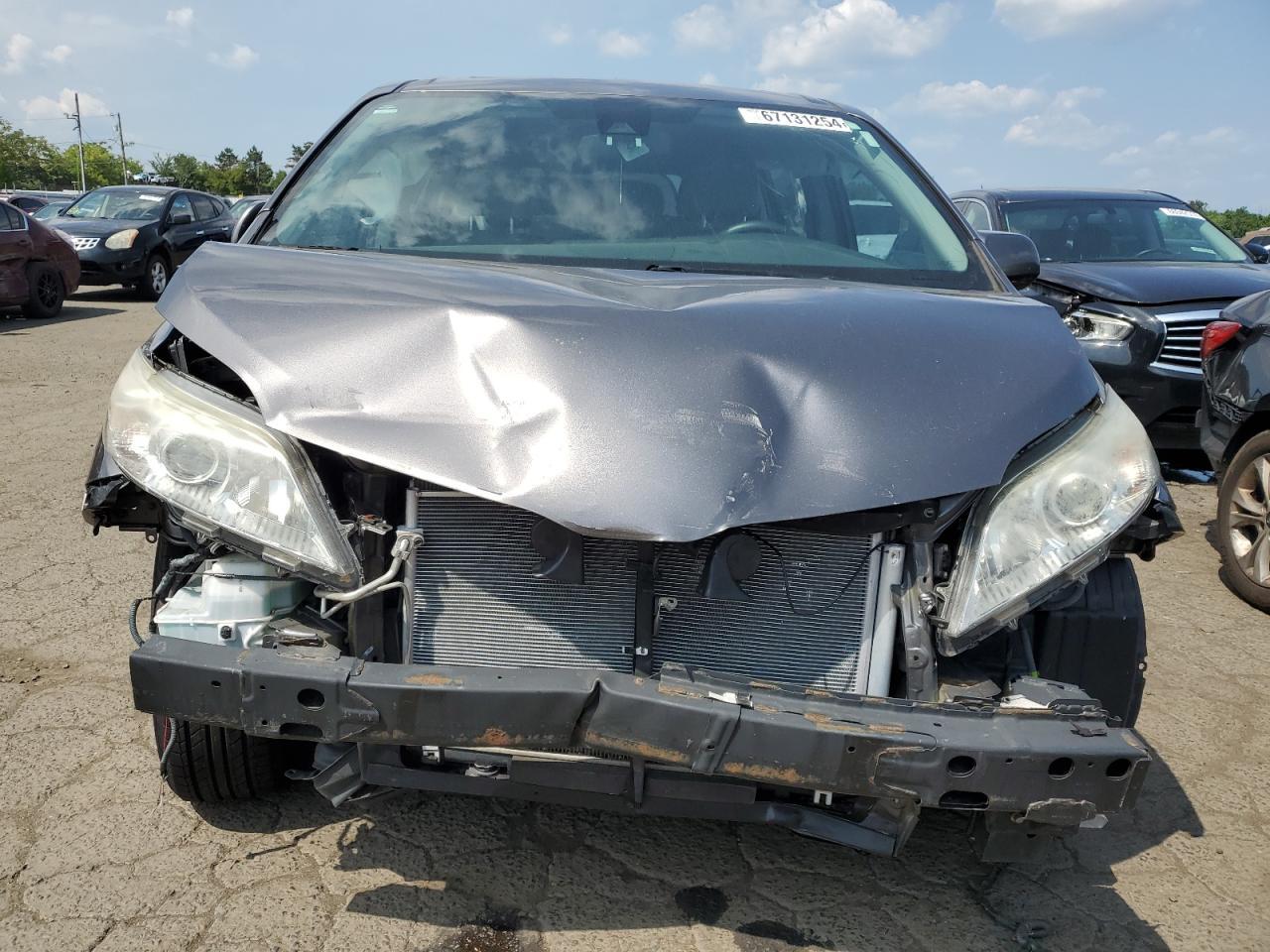 2018 TOYOTA SIENNA