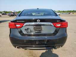 2017 NISSAN Maxima