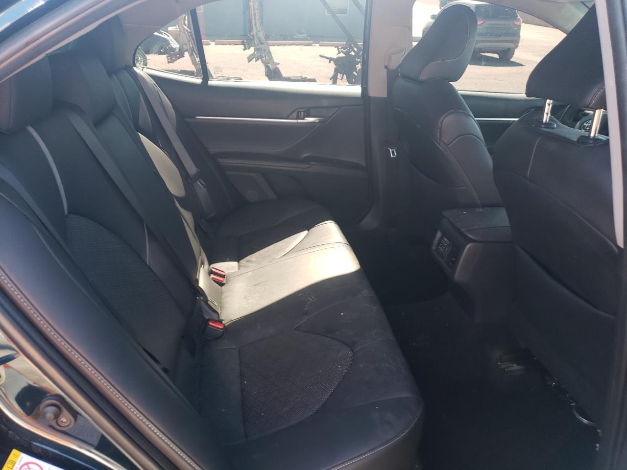 2018 TOYOTA CAMRY