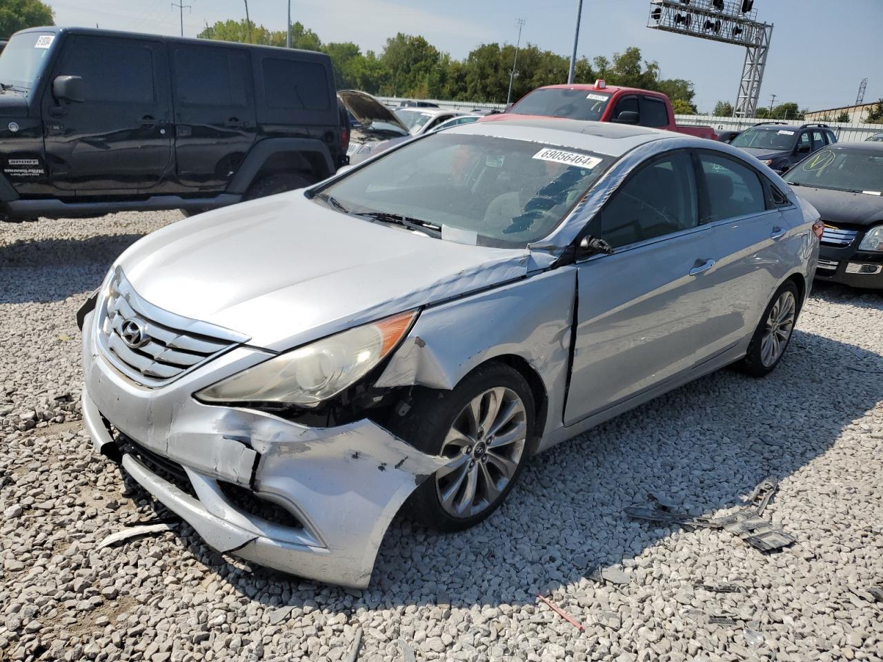 2011 HYUNDAI SONATA