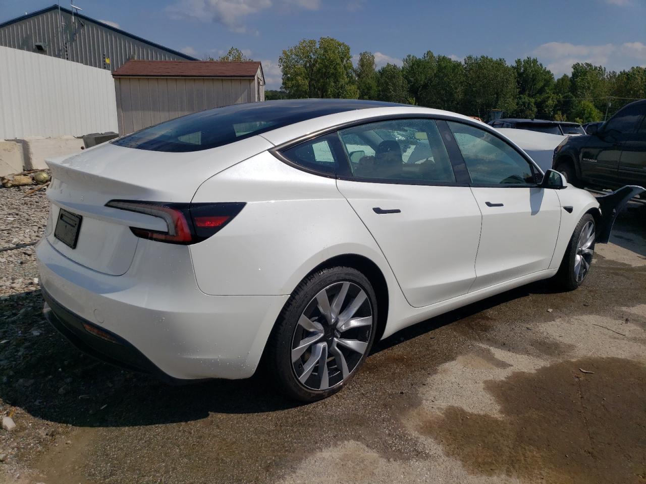 2024 TESLA MODEL 3
