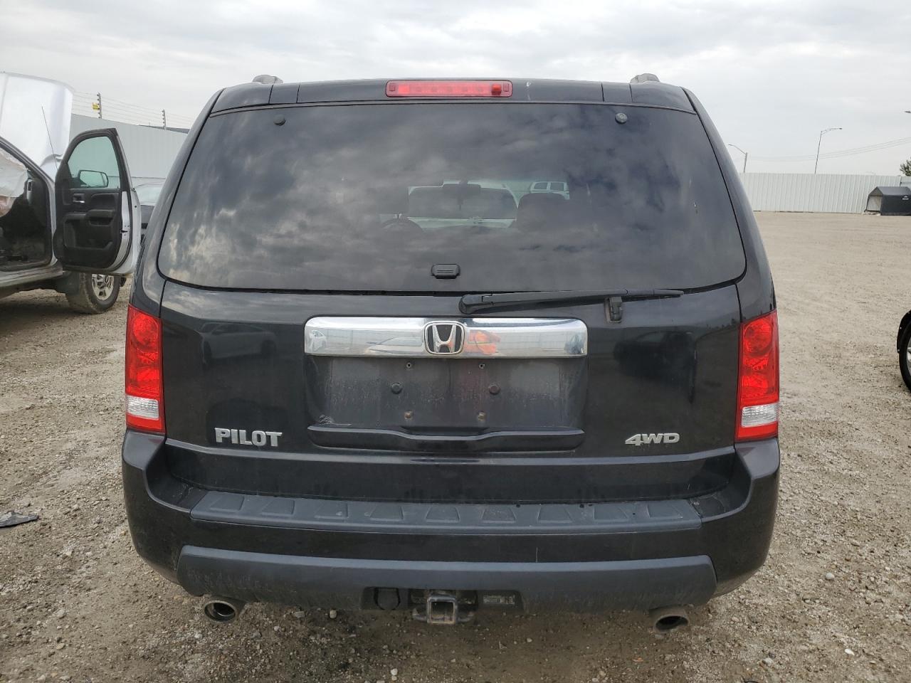 2011 HONDA PILOT