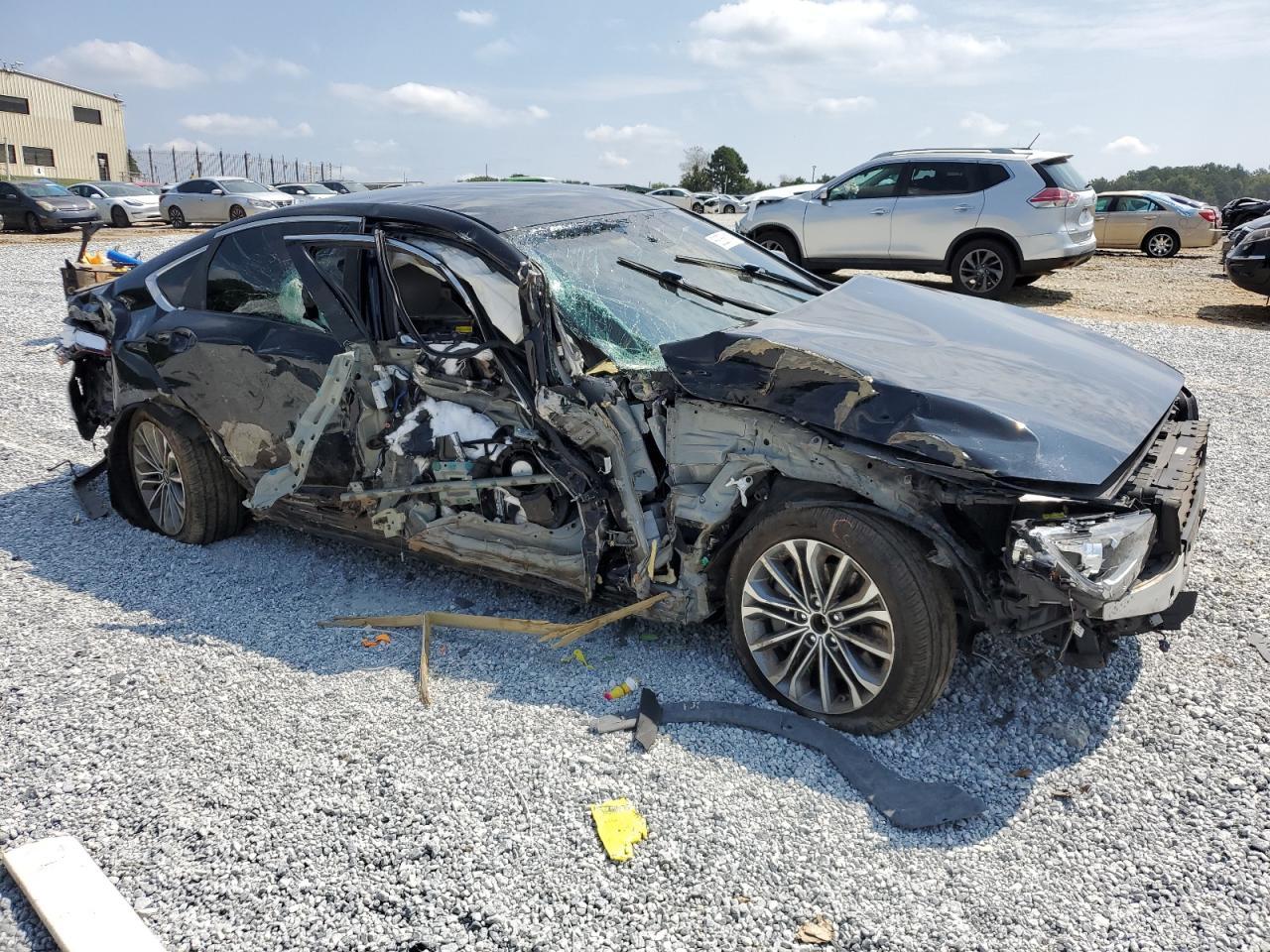 2016 HYUNDAI GENESIS