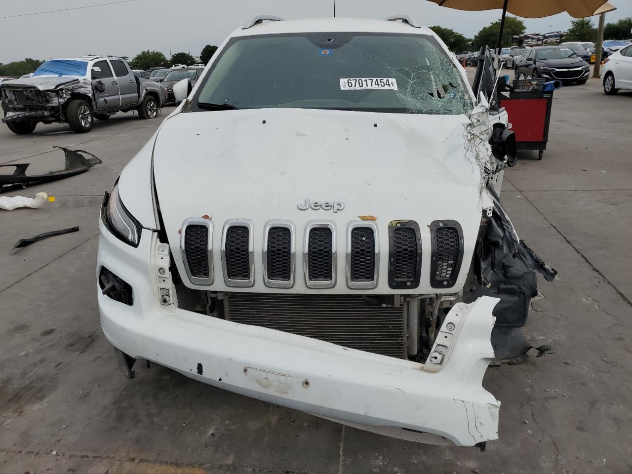 2017 JEEP CHEROKEE