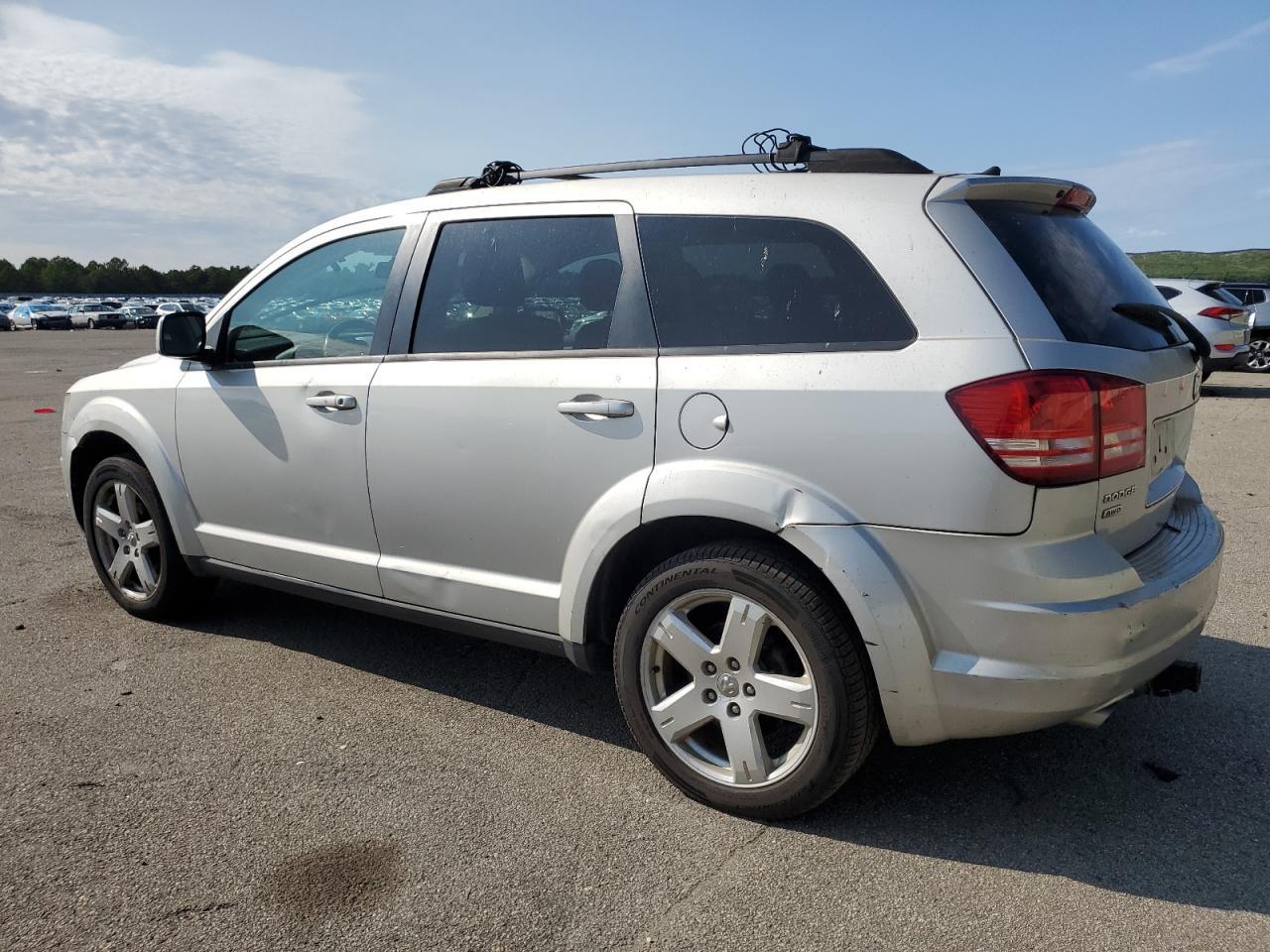 2010 DODGE JOURNEY