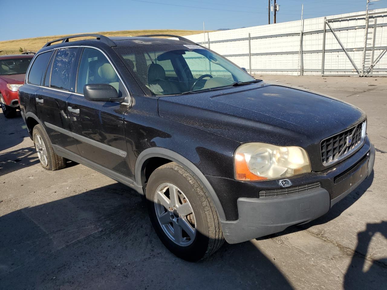 2004 VOLVO XC90