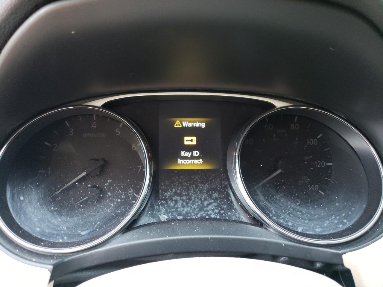 2014 NISSAN ROGUE