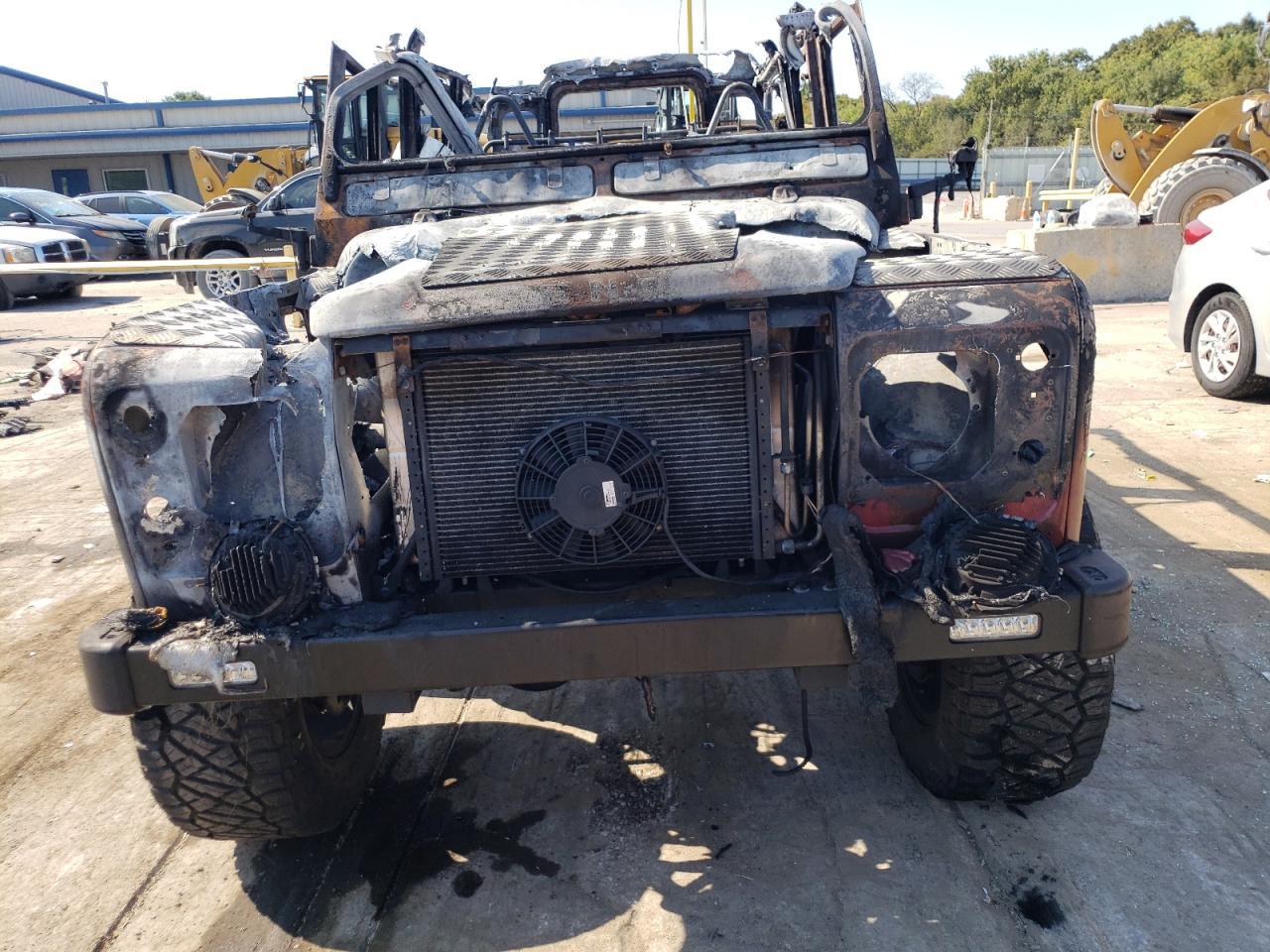 1998 LAND ROVER Defender