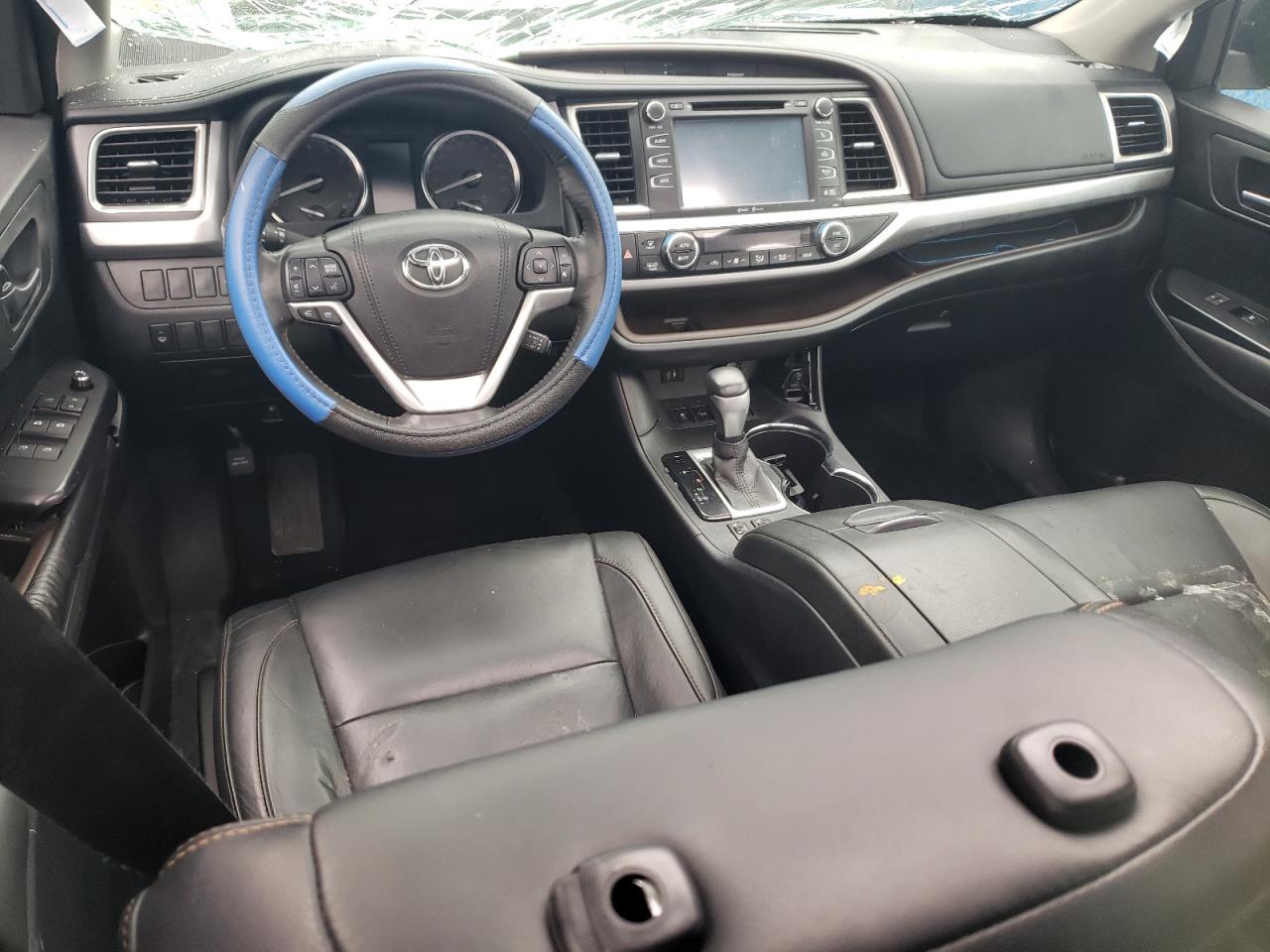 2015 TOYOTA HIGHLANDER