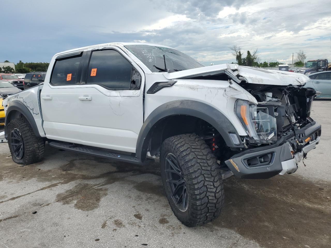 2023 FORD F-150 Lightning