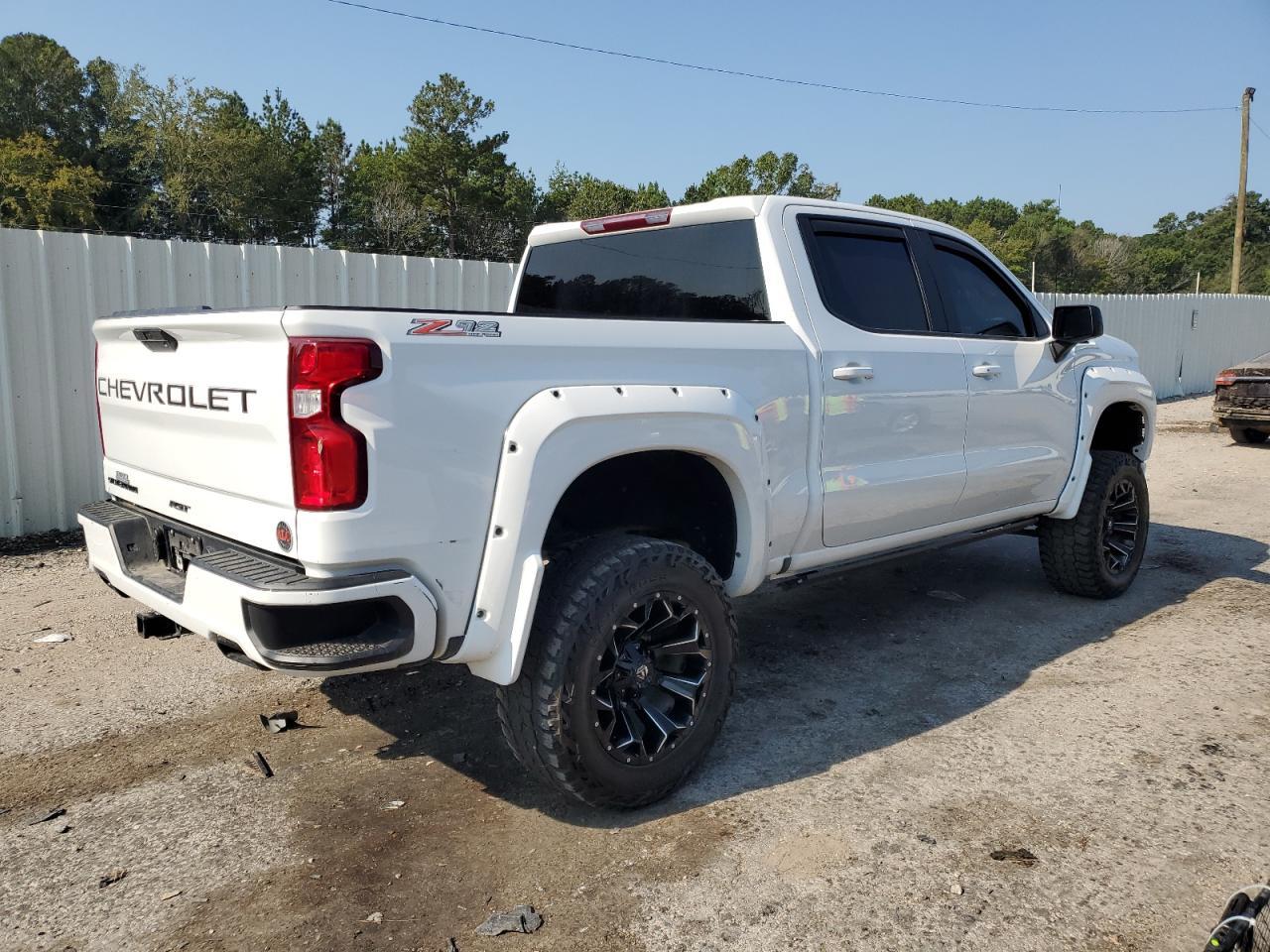 2022 CHEVROLET Silverado