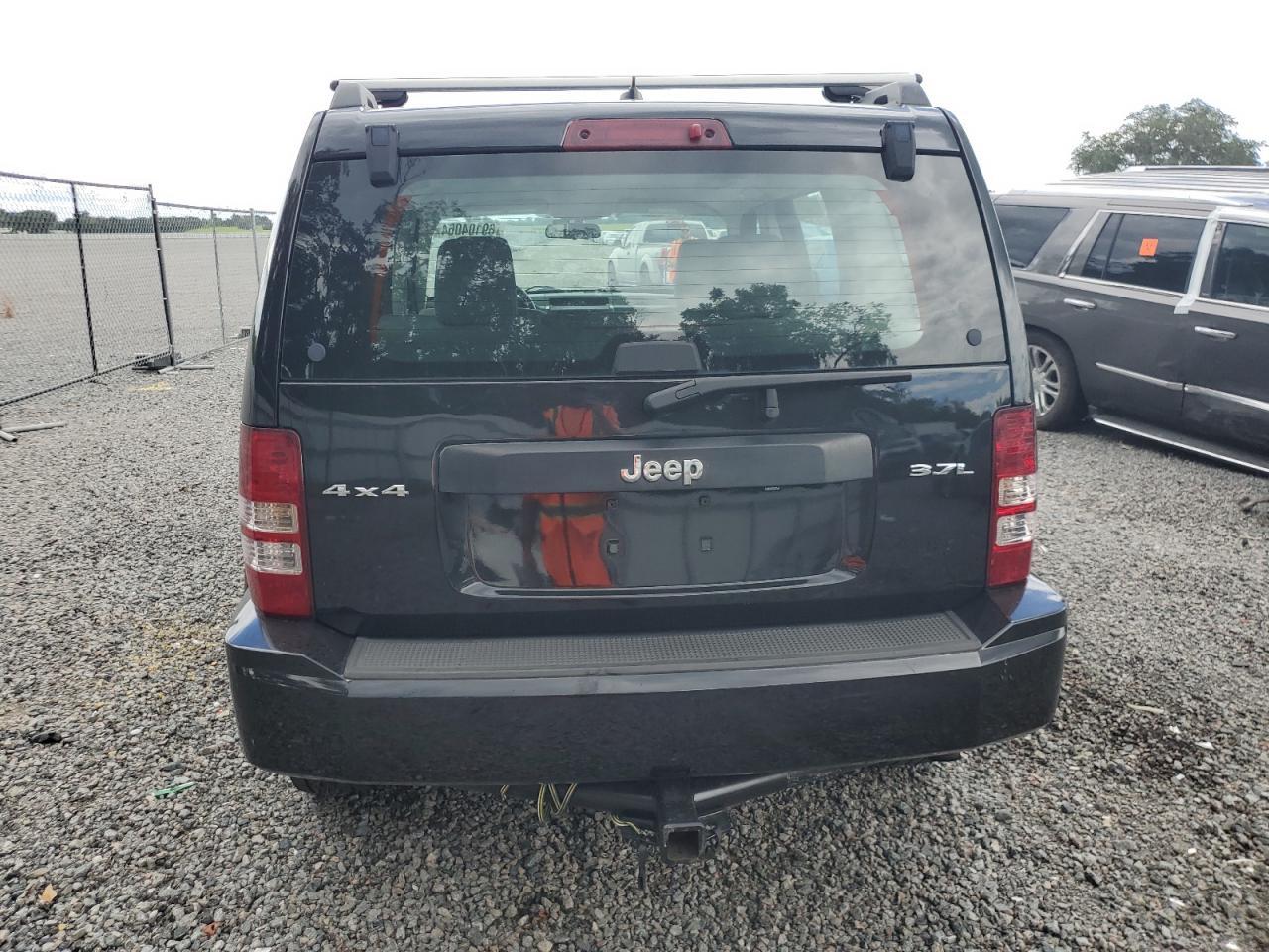 2008 JEEP Liberty