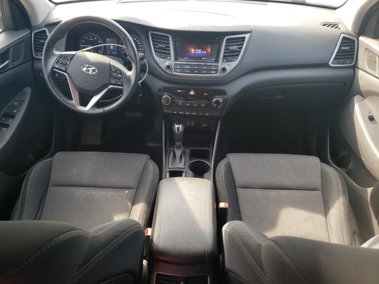 2016 HYUNDAI TUCSON