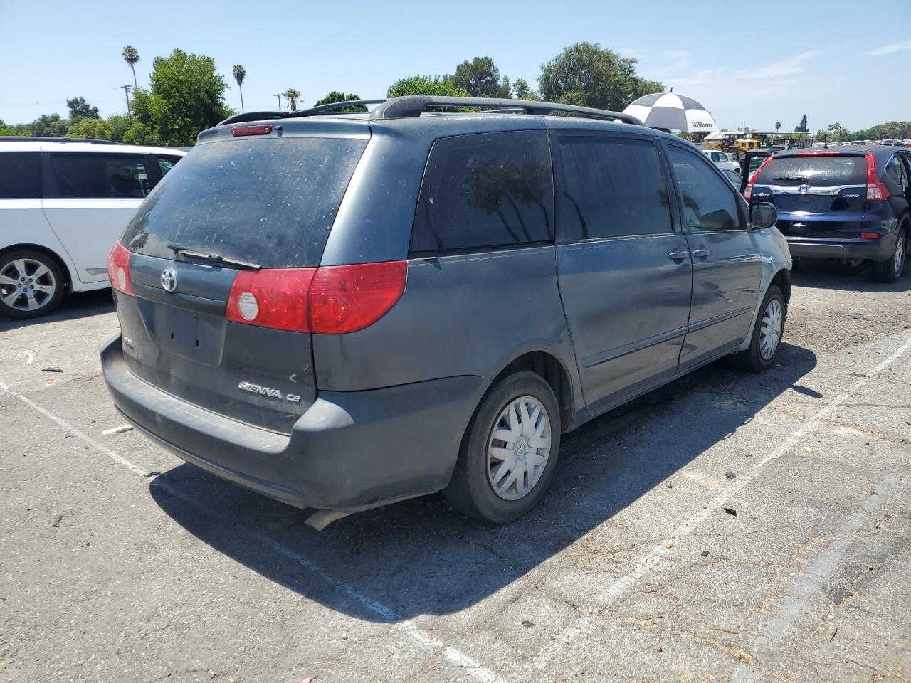 2006 TOYOTA SIENNA