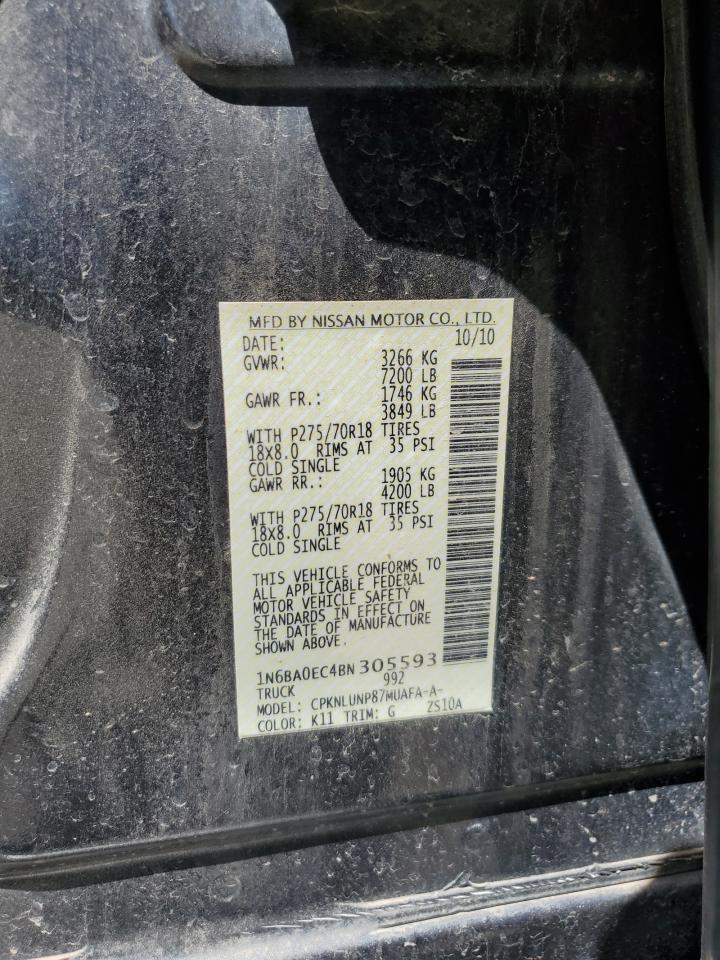 2011 NISSAN Titan