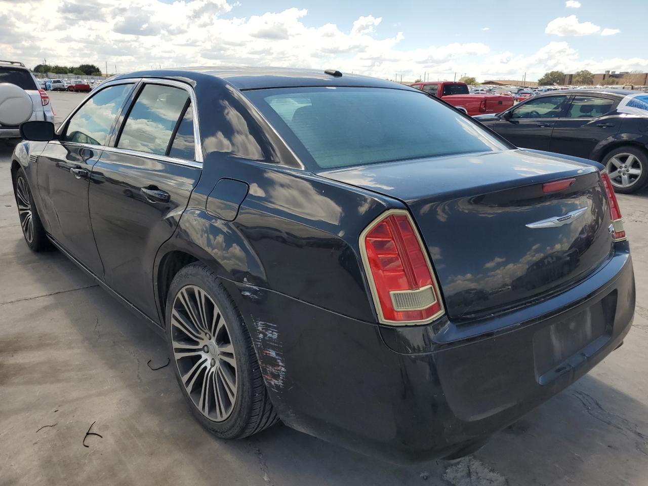 2012 CHRYSLER 300