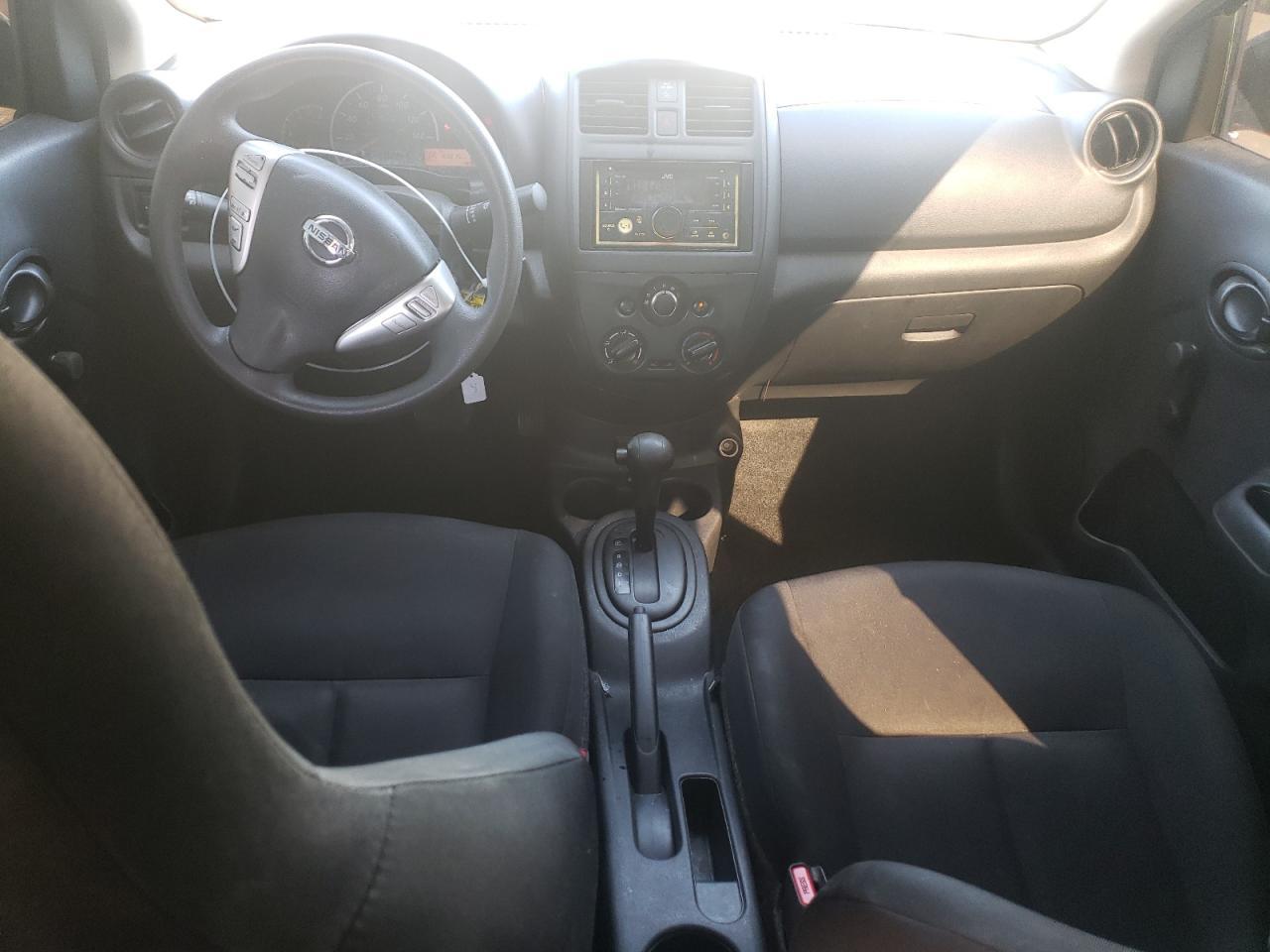 2017 NISSAN VERSA