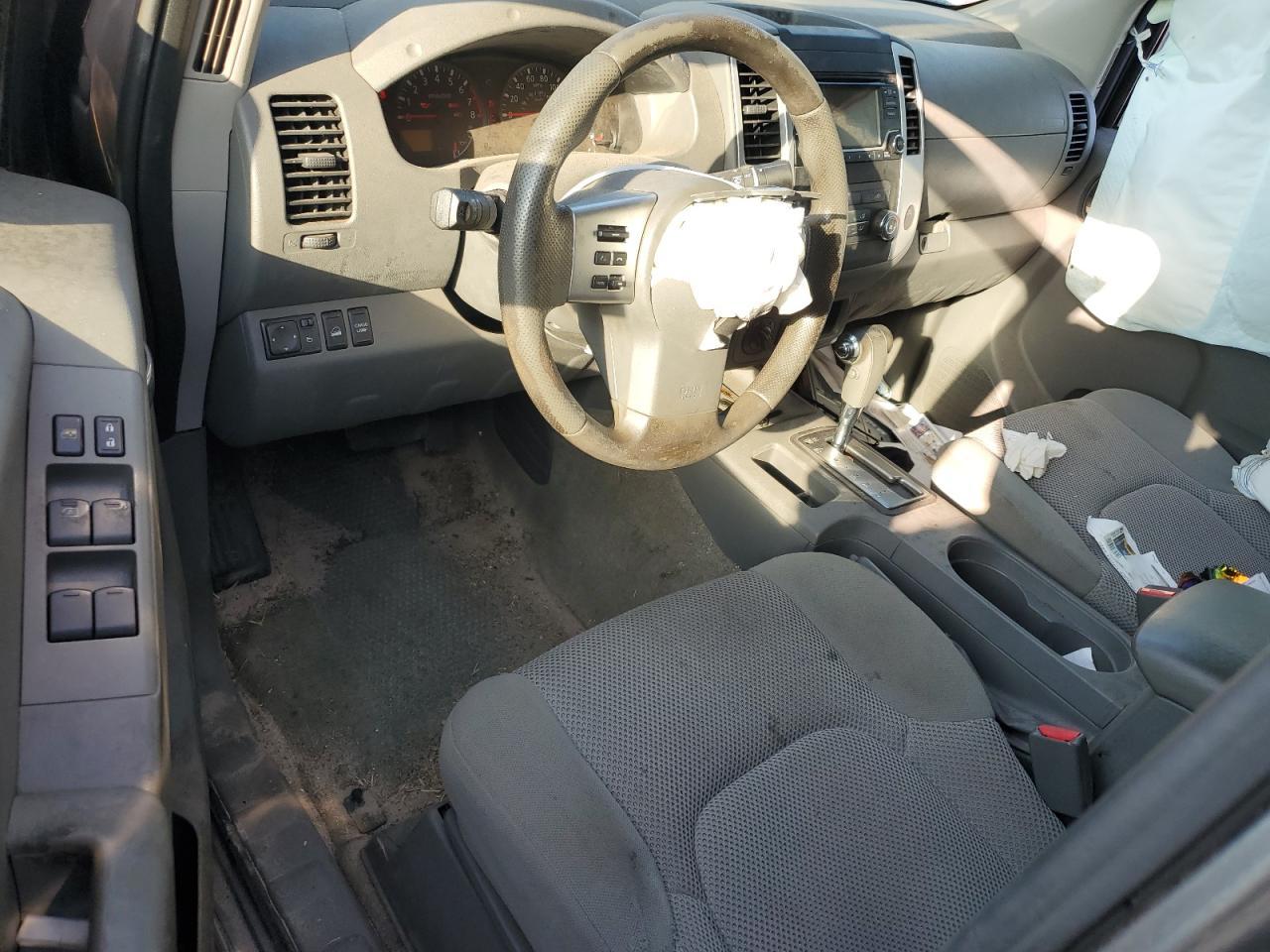 2017 NISSAN Frontier