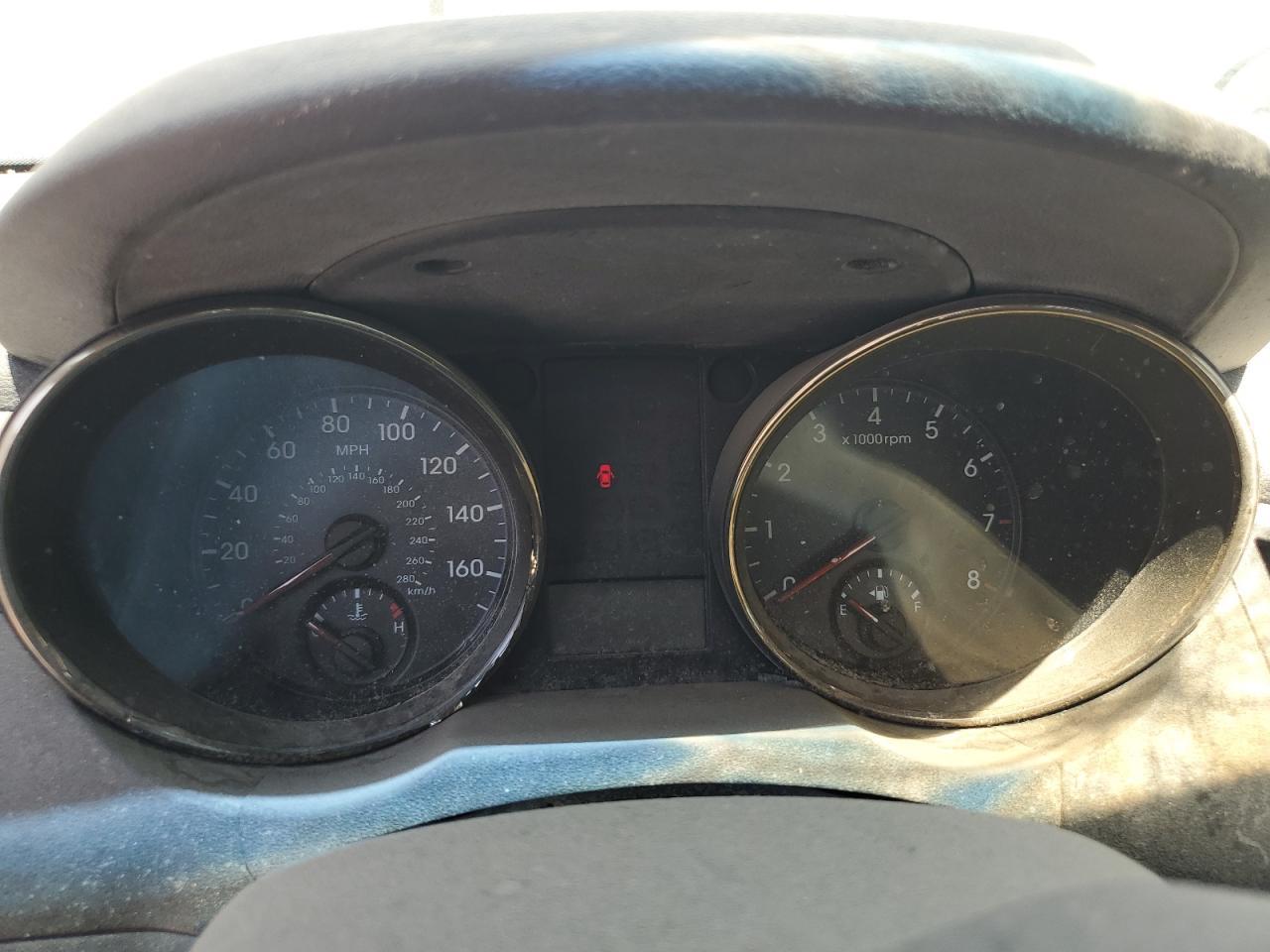 2012 HYUNDAI GENESIS