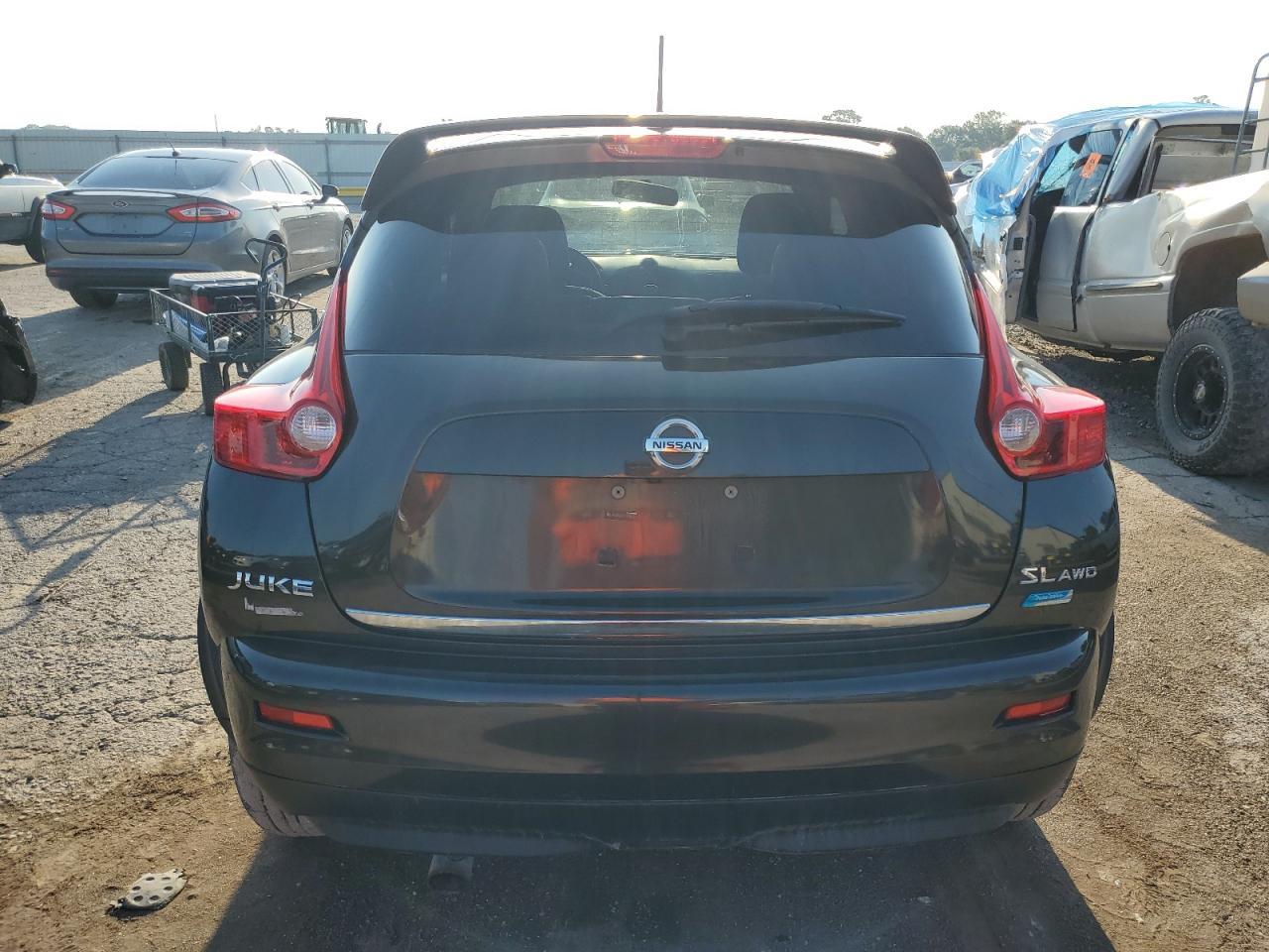 2012 NISSAN Juke