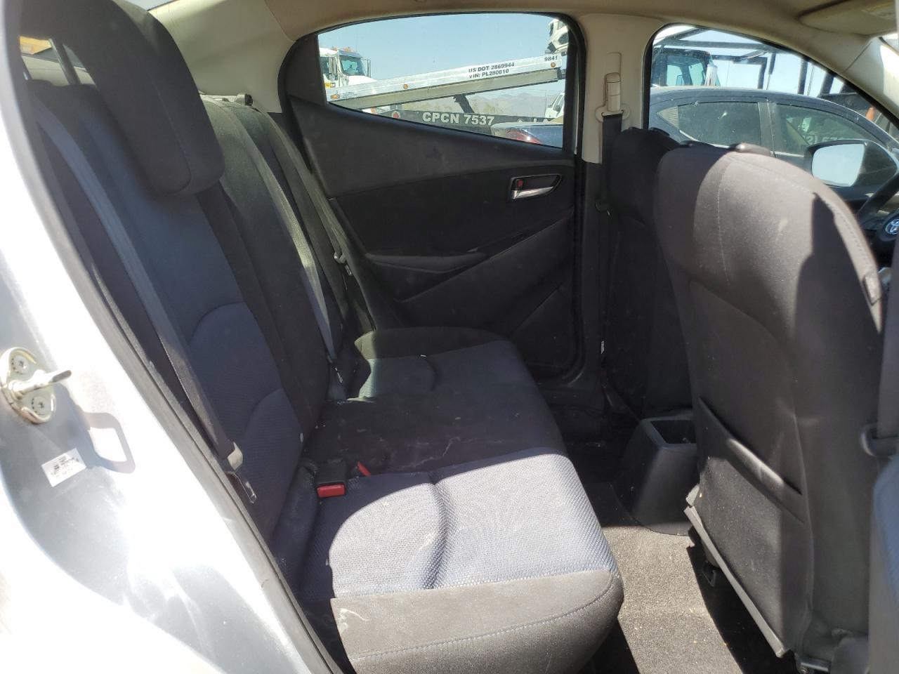 2017 TOYOTA YARIS